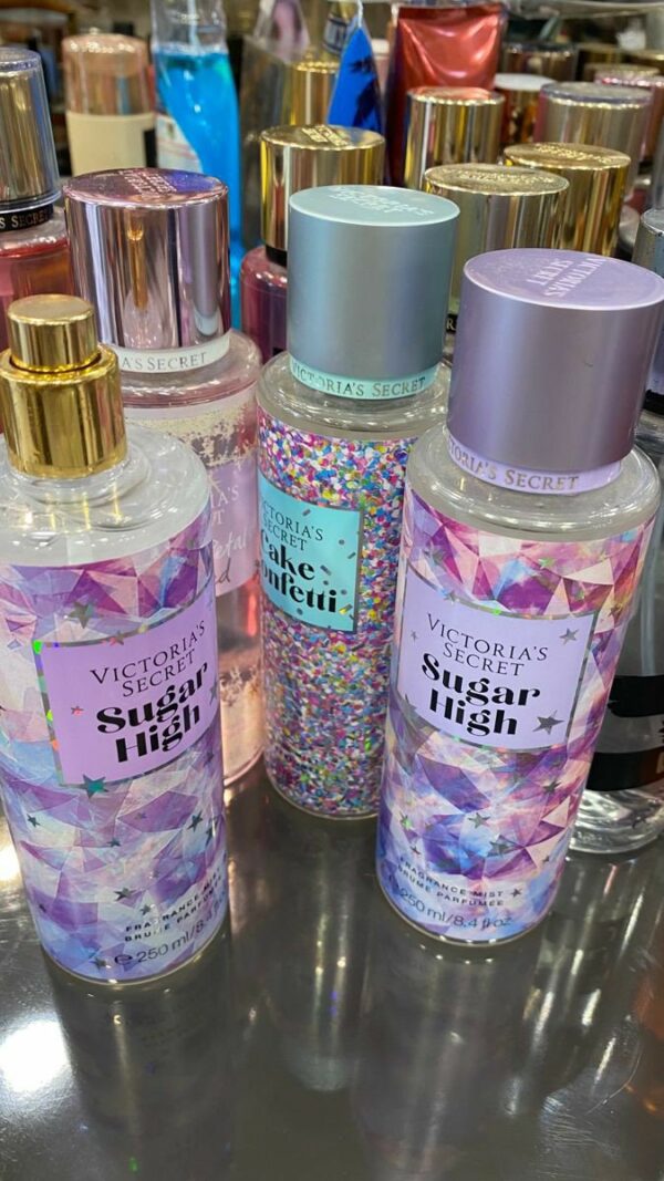 Victoria Secrets Pallets - Image 2