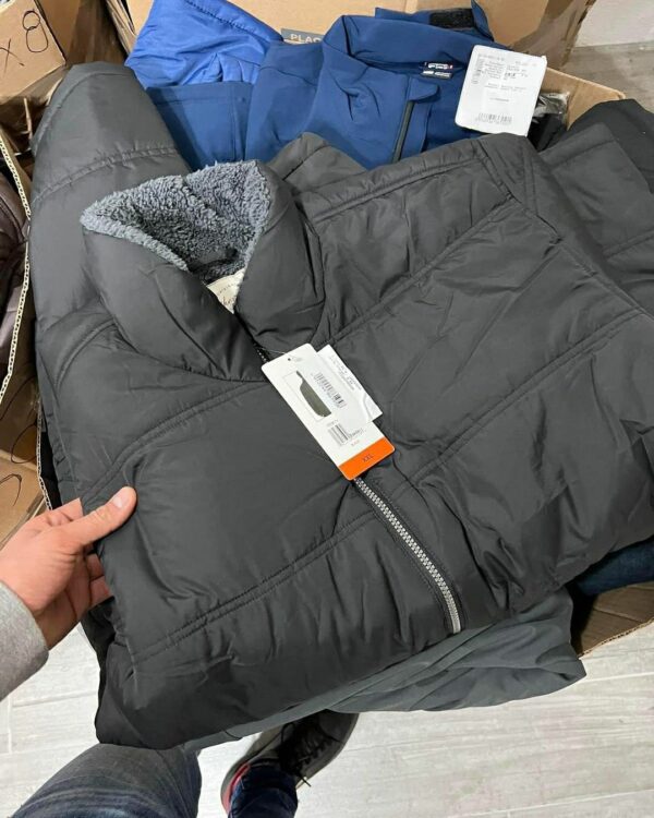 Winter jackets pallets - Image 5